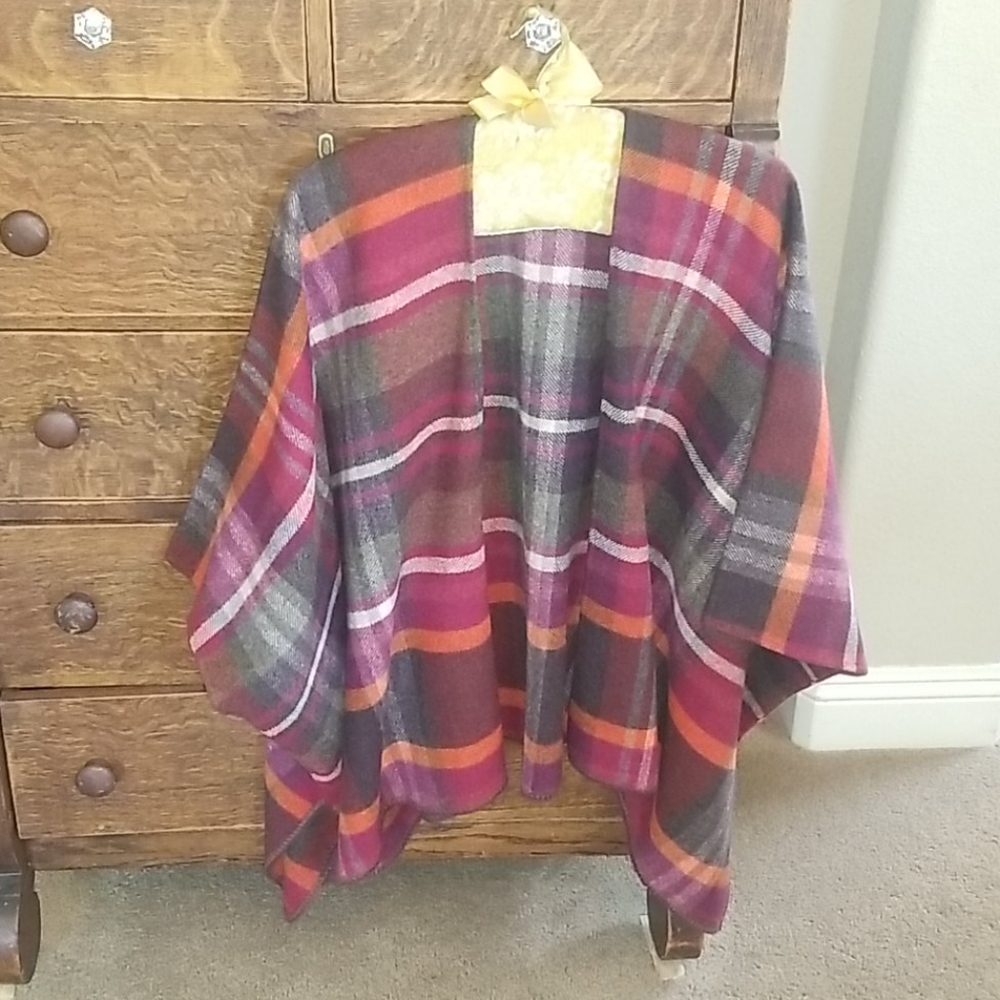 NEW! Gorgeous TALBOTS wool kimono